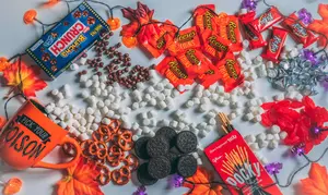 halloween-candy-tiny