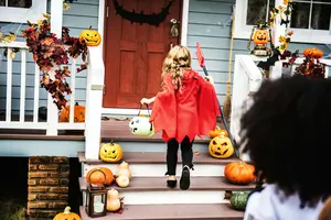 trick-or-treat-tiny