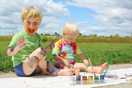 summer-cleaning-finger-paints