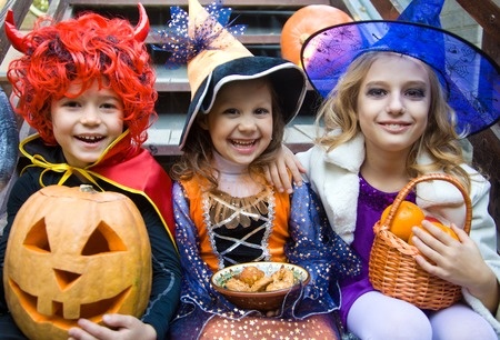 halloween-kids-trio